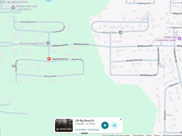 38 Big Bend Dr, Chandler, TX 75758