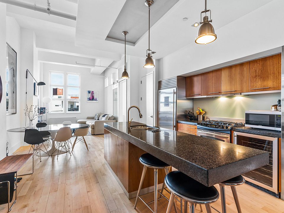 1st image of 55 Berry St APT 5D