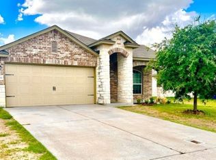 9444 Centennial Dr, Waco, TX 76708