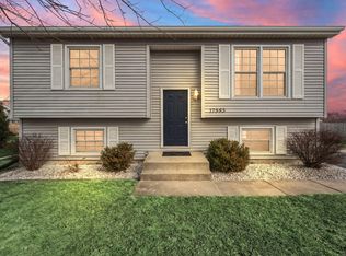 17583 Marion Dr, Lowell, IN 46356