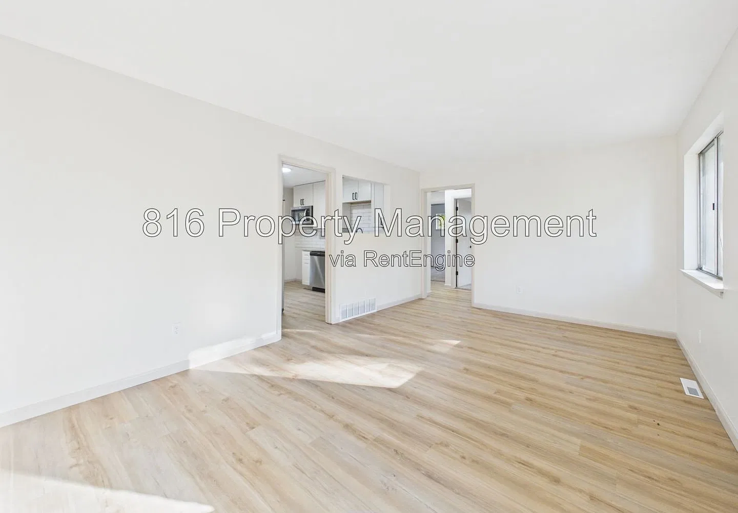 2 bed, 1.0 bath, 811 sqft, $1,700 — Photo 1