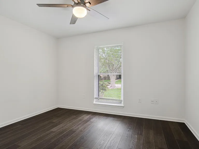 7738 Menlo Dr — Photo 11