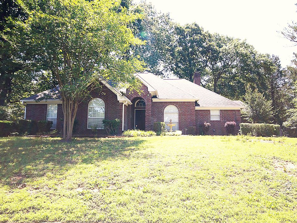 1st image of 1903 Skylark Cir