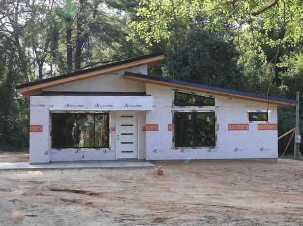 823 N Chester St, Monticello, AR 71655