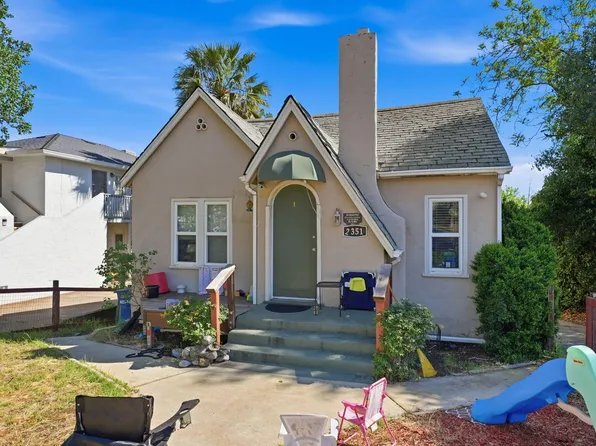 2351 Eureka Way #A & B, Redding, CA 96001