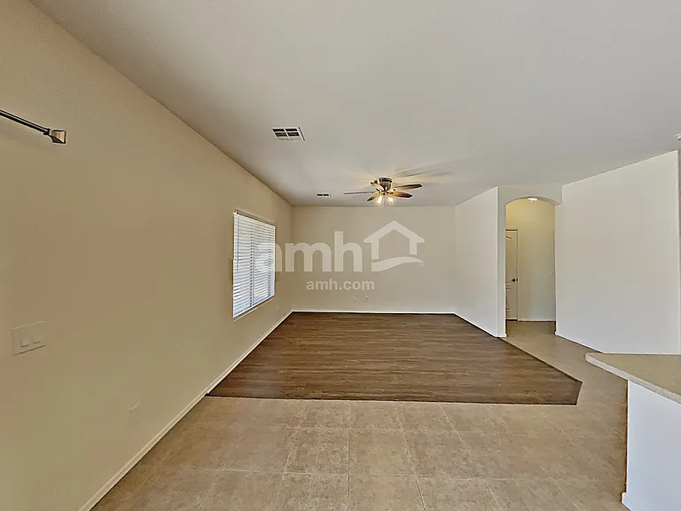276 S 165th Dr — Photo 7