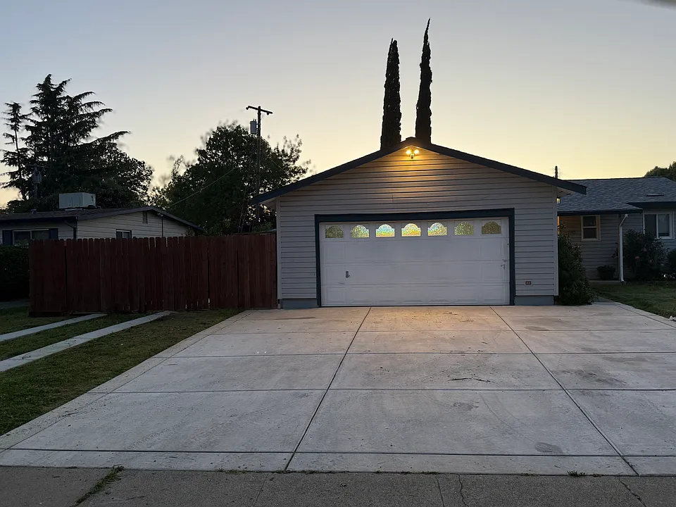 2510 Moscano Way