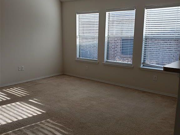 4th image of 1200 Pine Forest Dr