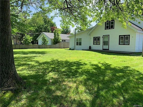 2nd image of 12 Greenfield St