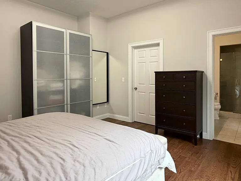 30 Boardwalk Dr — Photo 23