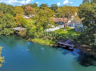 27821 Lois Dr, Tavares, FL 32778