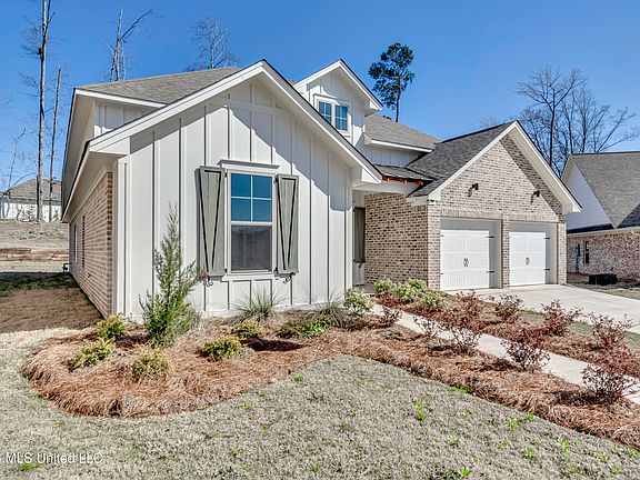 4th image of 621 Cobalt Way