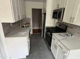(Undisclosed Address), Fresh Meadows, NY 11365