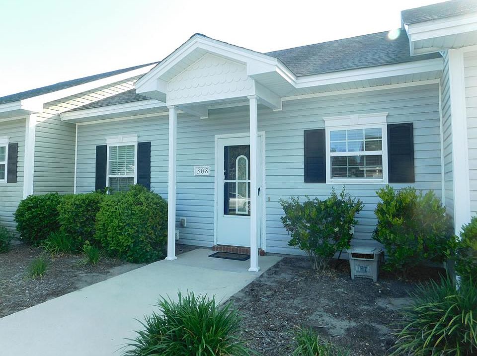 1st image of 308 Moss Creek Ln