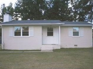 1016 Seventy First School Rd, Fayetteville, NC 28314