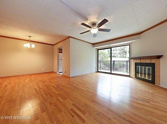 4th image of 412 Melrose Ave APT 104