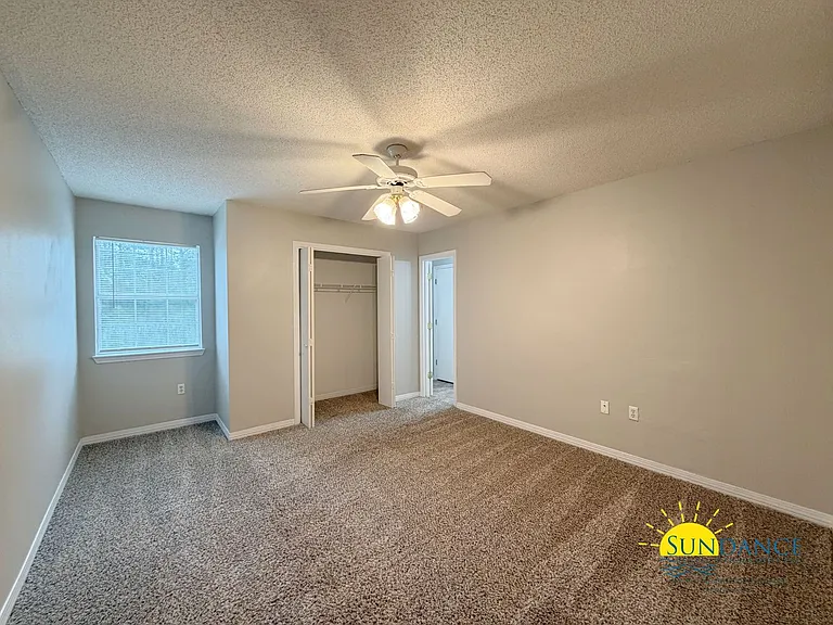 360 Schneider Dr #6 — Photo 11