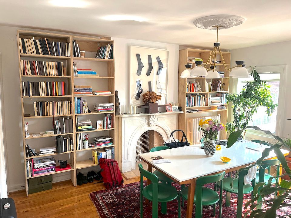 1st image of 219 Cumberland St #4