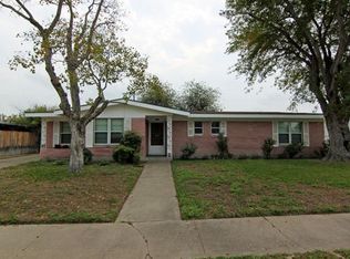 1414 Casa Verde Dr, Corpus Christi, TX 78411