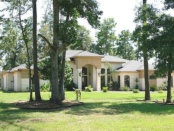 5th image of 19618 Desna Dr
