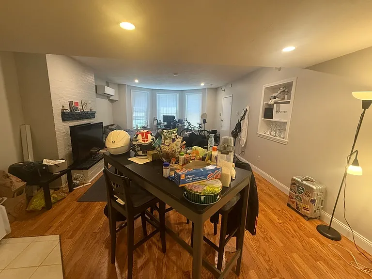 287 Beacon St #B2 — Photo 4