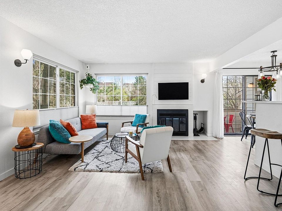 1st image of 4827 White Rock Cir #E
