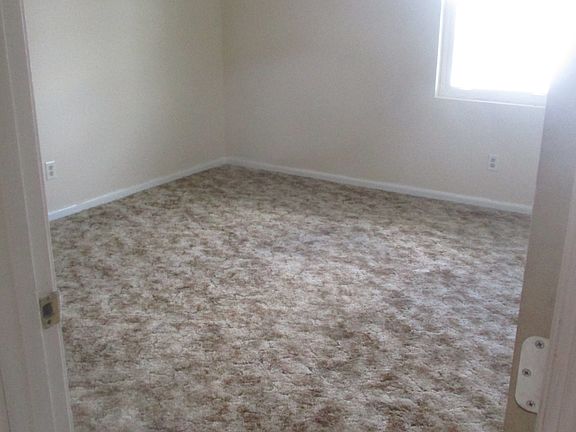 5th image of 7104A Nebraska Ave