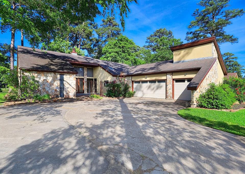 1st image of 3111 Pine Chase Dr