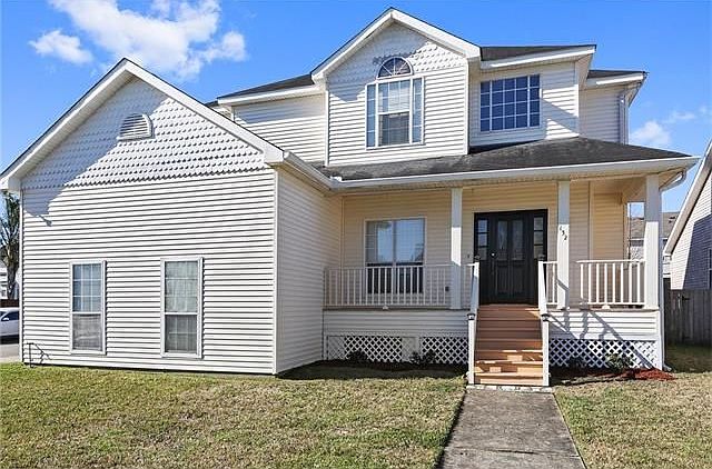1st image of 132 Nottaway Dr