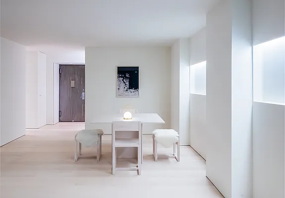 Sold by Minimal City | media 8