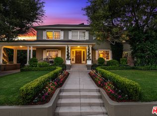805 E Grinnell Dr, Burbank, CA 91501