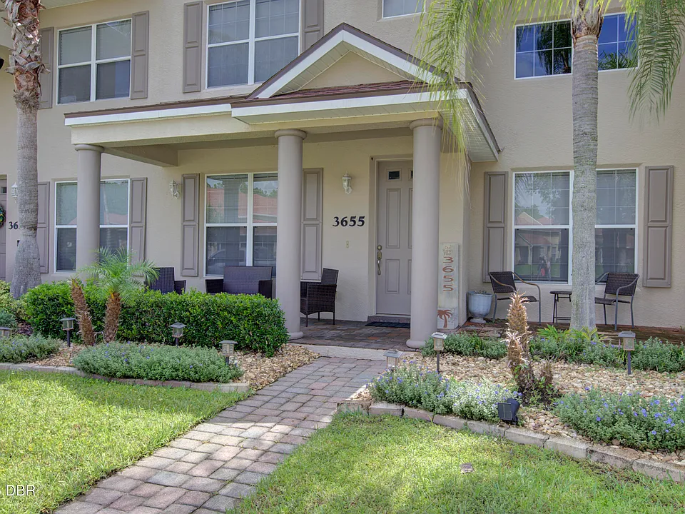 3655 Casalta Cir
