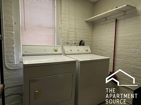 2nd image of 2618 W Superior St #1