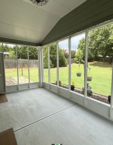 303 Cherokee Reserve Ct — Photo 45