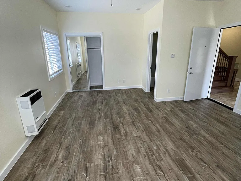 401 Witmer St — Photo 9