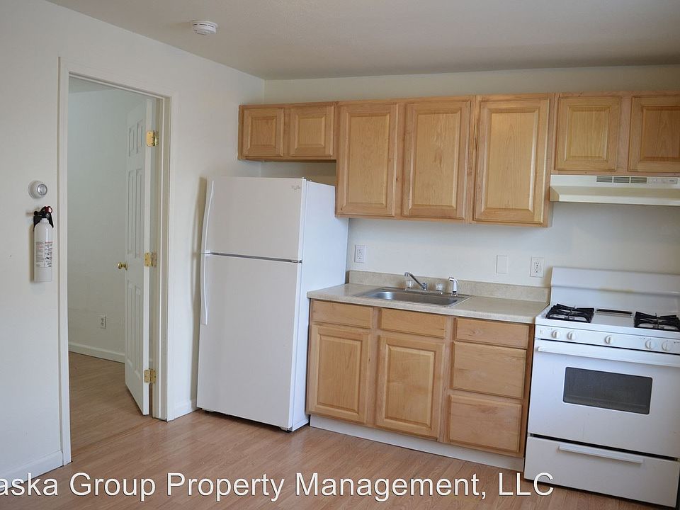 2nd image of 1317 Latouche St APT 4