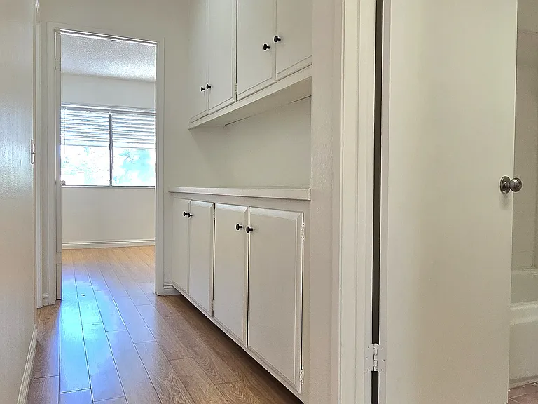 19705 Nicholas Ave — Photo 22