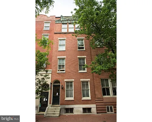 729 Spruce St Photo 1