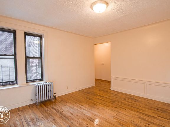 5th image of 280 Crown St APT D3