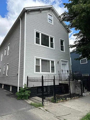 1714 N Kedzie Ave #G Photo 1