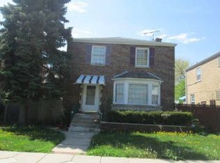 5643 W Roscoe St, Chicago, IL 60634