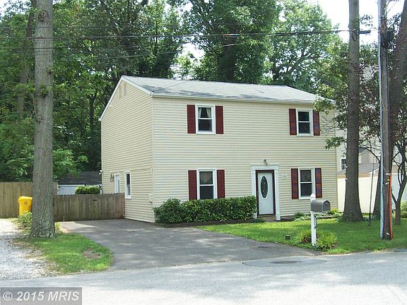 2nd image of 605 Alston Pl