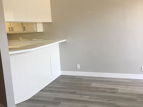 3rd image of 747 12th St #23