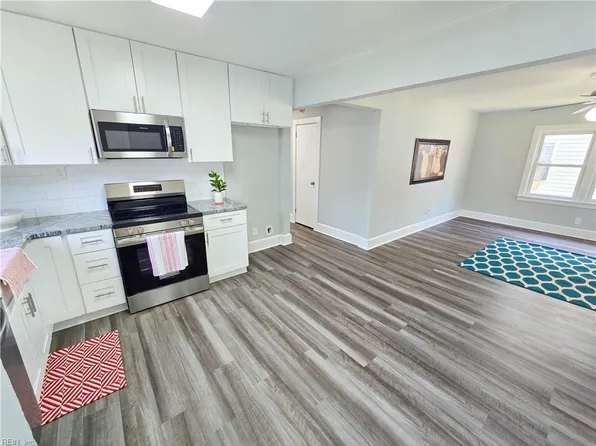 120 Oak St, Suffolk, VA 23434