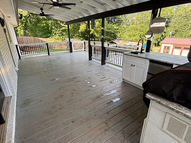 205 McArthur St — Photo 35