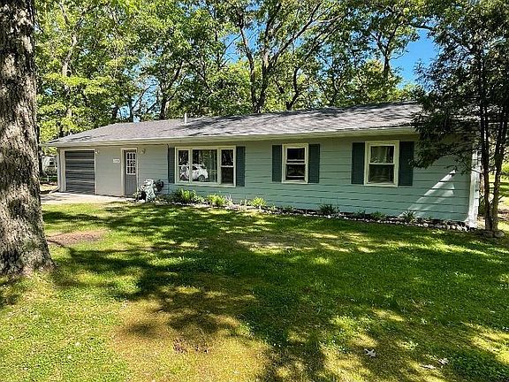 2nd image of 3392 Genesse St