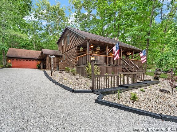 5th image of 3250 N Shamrock Lane