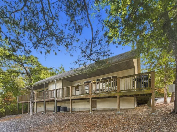 423 & 425 Eagle Drive, Reeds Spring, MO 65737
