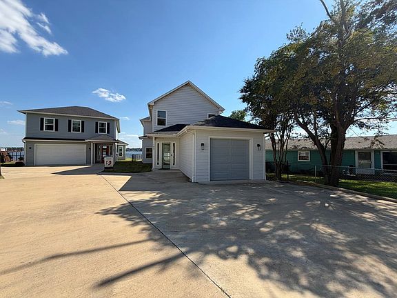 2nd image of 163 Palisade Dr