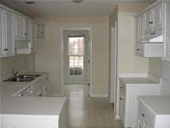 2nd image of 2709 Tallowtree St